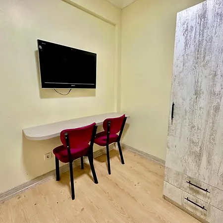 Golden Kent Apart&suites מלון