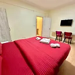 Golden Kent Apart&suites Hotel 3*